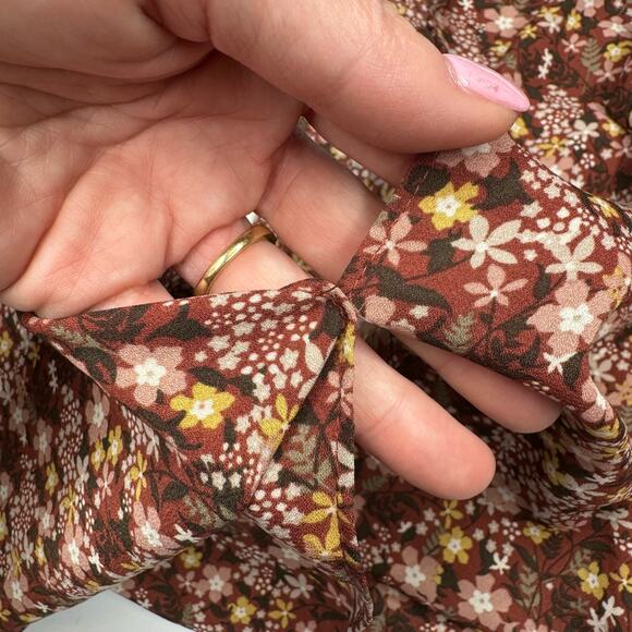 NWT Max Studio Brick Red Faux-Wrap Ditsy Floral Ruffle Long Sleeve Blouse Top M - Picture 5 of 12
